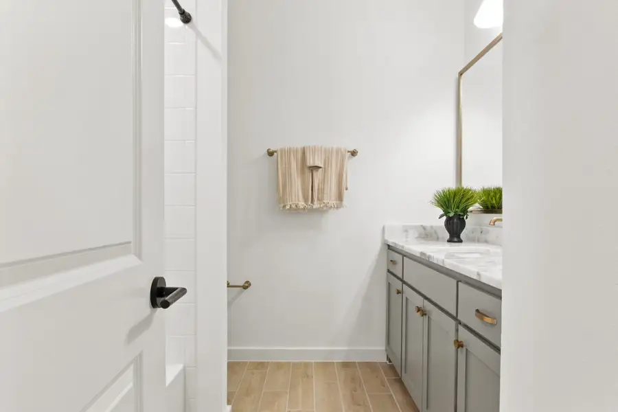 Furnished interior view inside a new home in Willow Grove Townhomes, Melissa (Image 12).