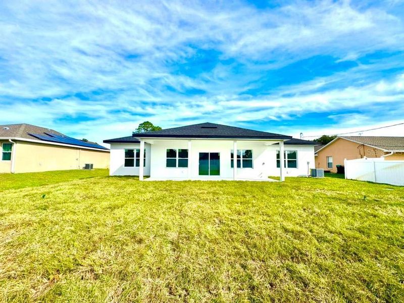 Exterior details and patio area of a home in , Palm Bay (Image 30).