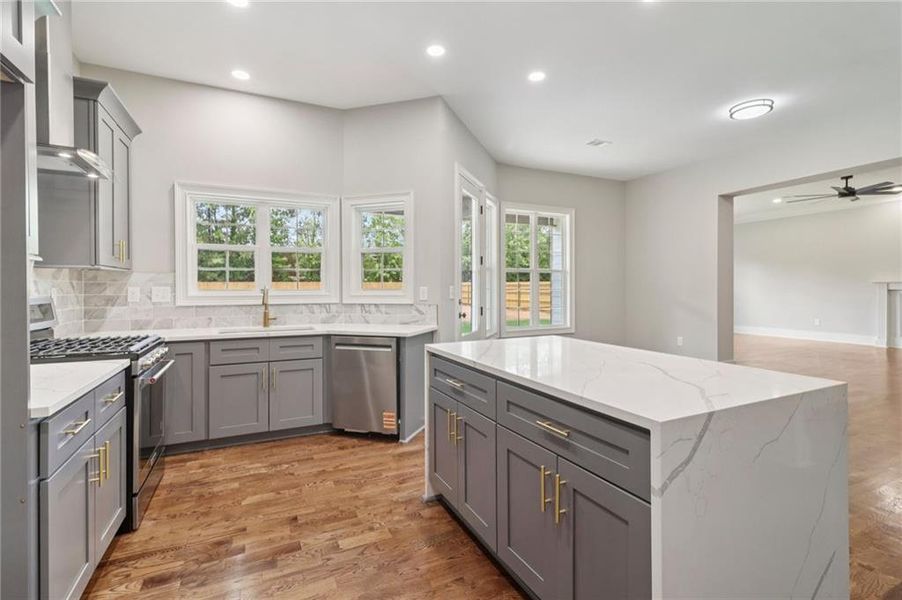 Furnished interior view inside a new home in , Lilburn (Image 12).