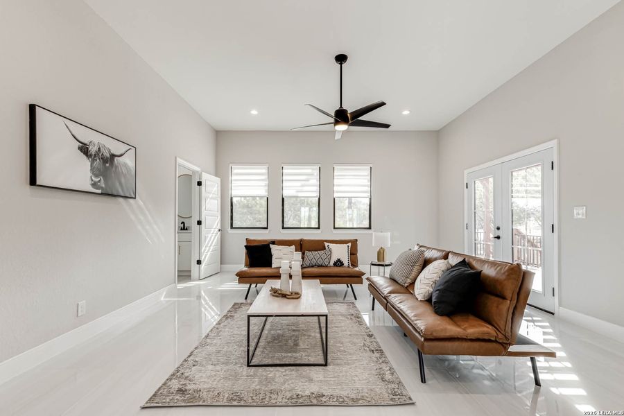 Furnished interior view inside a new home in , Spring Branch (Image 23).
