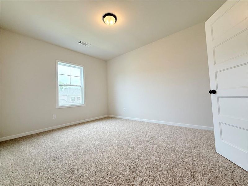 Spacious, unfurnished interior of a new home in Ponderosa Farms Reserve, Gainesville (Image 37). Spacious, unfurnished interior of a new home in Ponderosa Farms Reserve, Gainesville (Image 37).