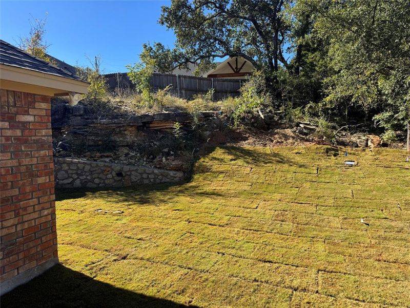 Exterior details and patio area of a home in , Granbury (Image 9).