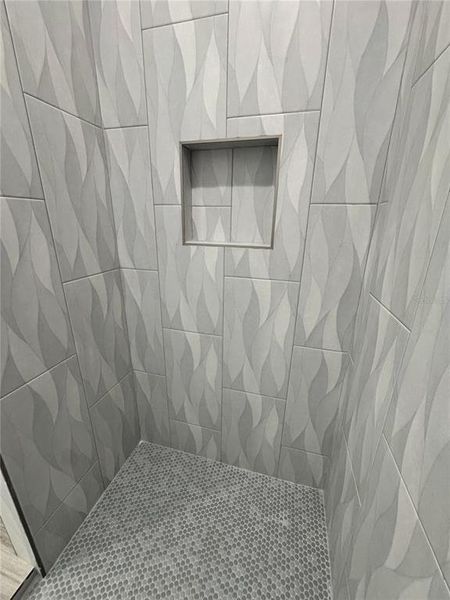 Close-up of interior finishes inside a home in , Dade City (Image 21).