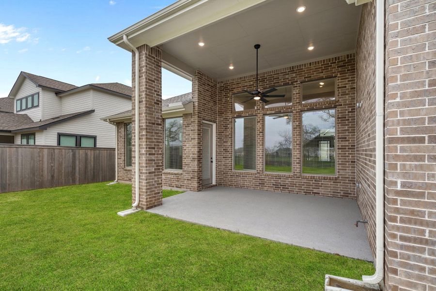 Photos are REPRESENTATIVE of the home /floor plan and are NOT of the actual home. Selections, features, and room options may vary. For more info, contact Chesmar Homes.