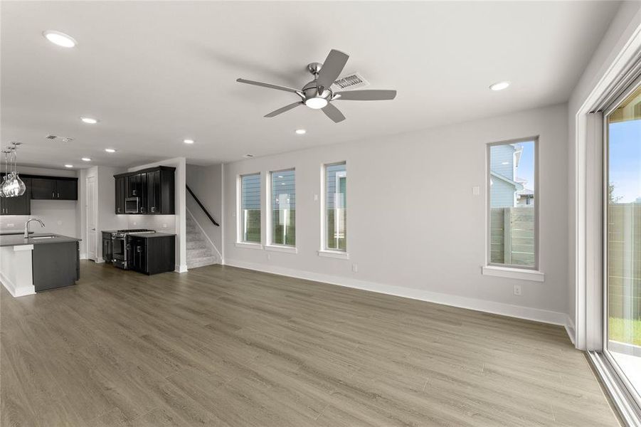 Spacious, unfurnished interior of a new home in Garden Collection at Harvest, Argyle (Image 20).