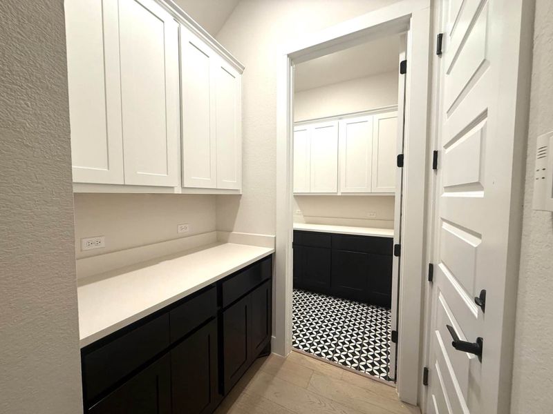Furnished interior view inside a new home in Parmer Ranch, Georgetown (Image 18).