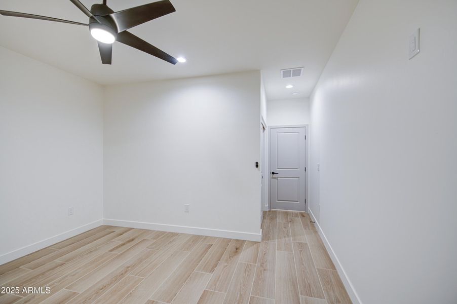 Bedroom 3-pic 2 Bedroom 3-pic 2