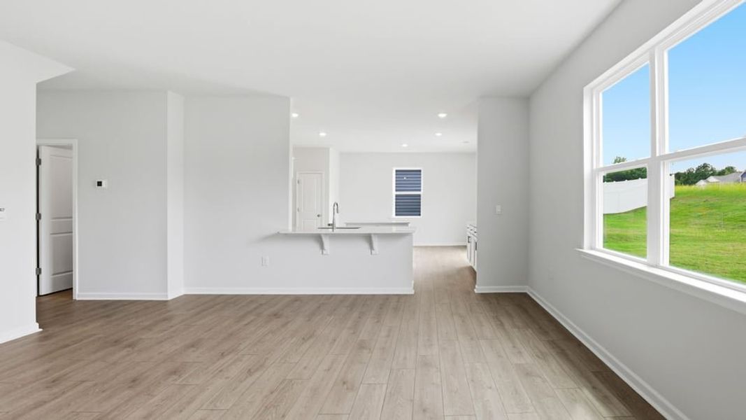 Spacious, unfurnished interior of a new home in Woodglen, Piedmont (Image 25). Spacious, unfurnished interior of a new home in Woodglen, Piedmont (Image 25).