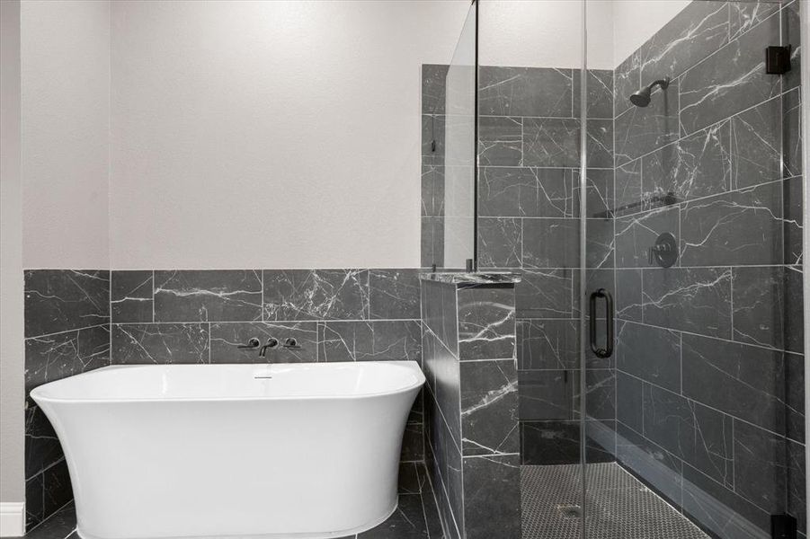 Furnished interior view inside a new home in , Grandview (Image 12).