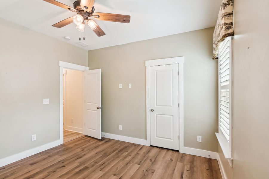 Spacious, unfurnished interior of a new home in , Summerville (Image 35). Spacious, unfurnished interior of a new home in , Summerville (Image 35).
