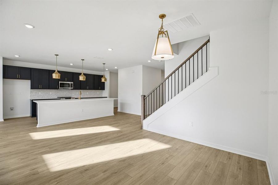 Spacious, unfurnished interior of a new home in Northlake at Ovation, Winter Garden (Image 18).