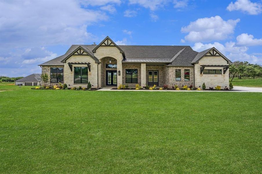 Front exterior of a new home in , Weatherford, TX, highlighting curb appeal (Image 26). Front exterior of a new home in , Weatherford, TX, highlighting curb appeal (Image 26).