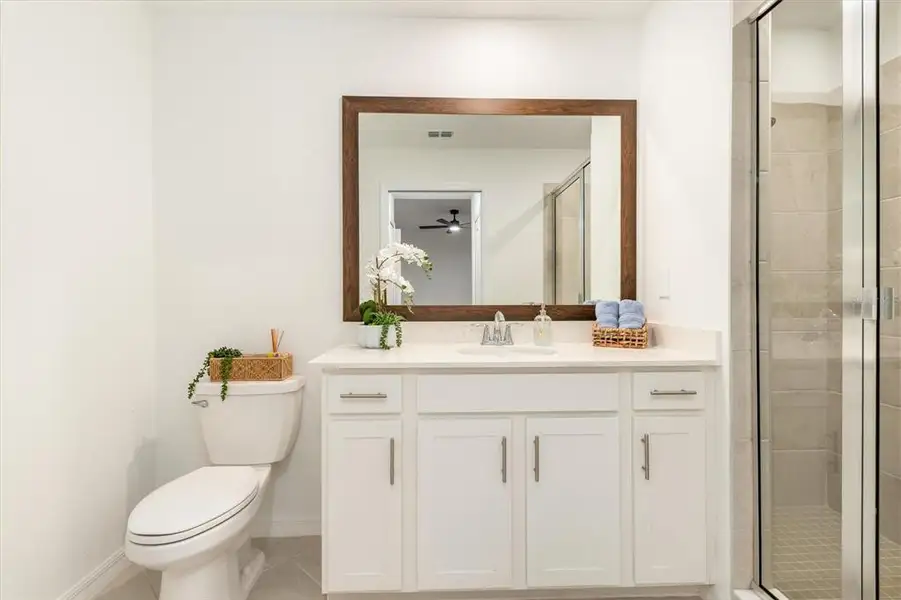 Furnished interior view inside a new home in , Venice (Image 6).