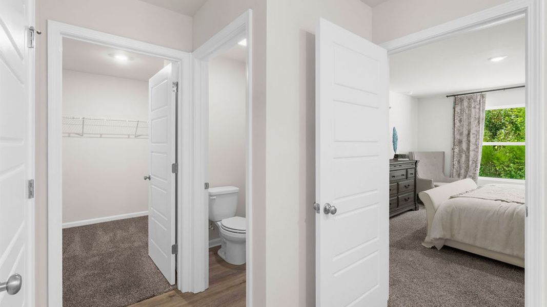 Furnished interior view inside a new home in Wesley Park, Crawfordville (Image 34).