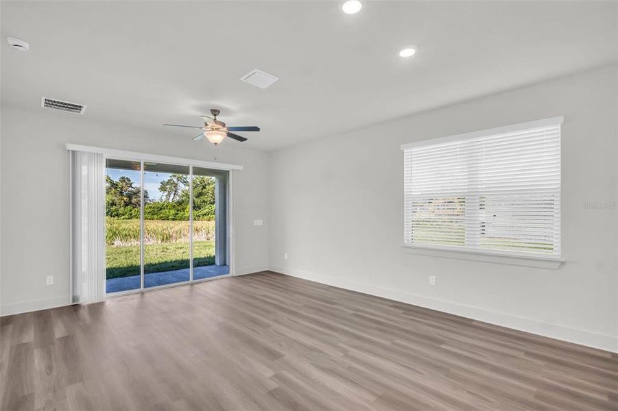 Spacious, unfurnished interior of a new home in Emerald Fields, Hudson (Image 16).