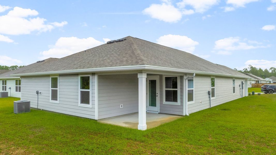 Exterior details and patio area of a home in Palmetto Bluff, Port Saint Joe (Image 3).