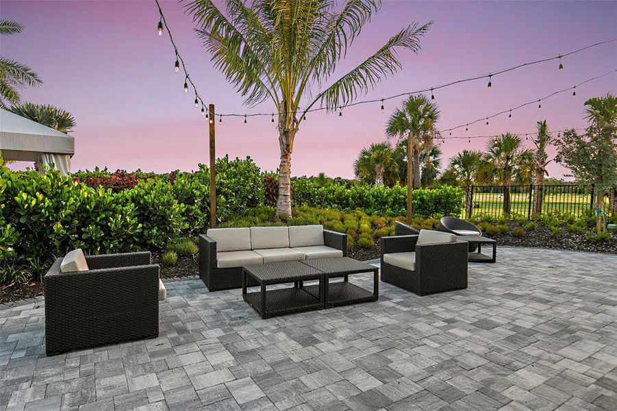 Community amenities in Esplanade at Azario Lakewood Ranch, Bradenton (Image 54). Community amenities in Esplanade at Azario Lakewood Ranch, Bradenton (Image 54).