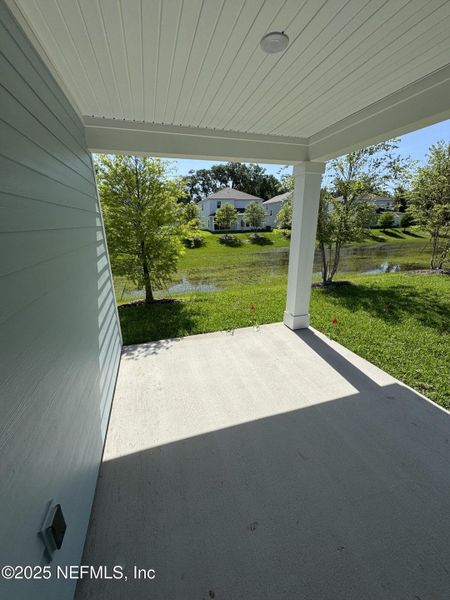 Exterior details and patio area of a home in Oak Creek Preserve, Jacksonville (Image 4). Exterior details and patio area of a home in Oak Creek Preserve, Jacksonville (Image 4).