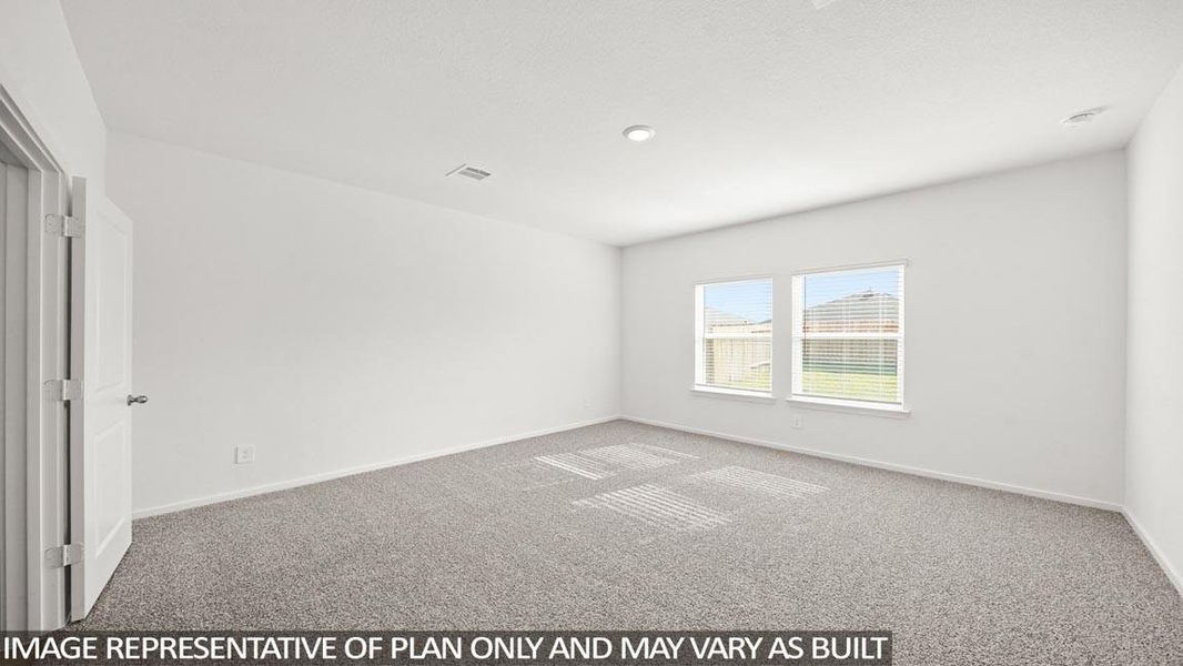 Spacious, unfurnished interior of a new home in Granger Pines, Conroe (Image 6).