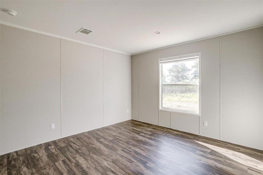 Spacious, unfurnished interior of a new home in , Grandview (Image 13). Spacious, unfurnished interior of a new home in , Grandview (Image 13).