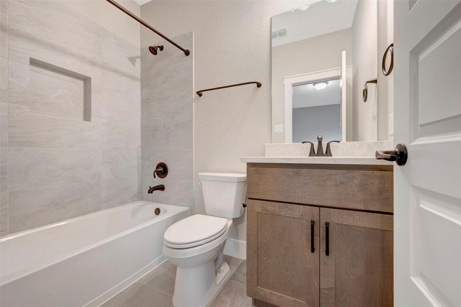 Furnished interior view inside a new home in ARTAVIA 50' Homesites, Conroe (Image 7).