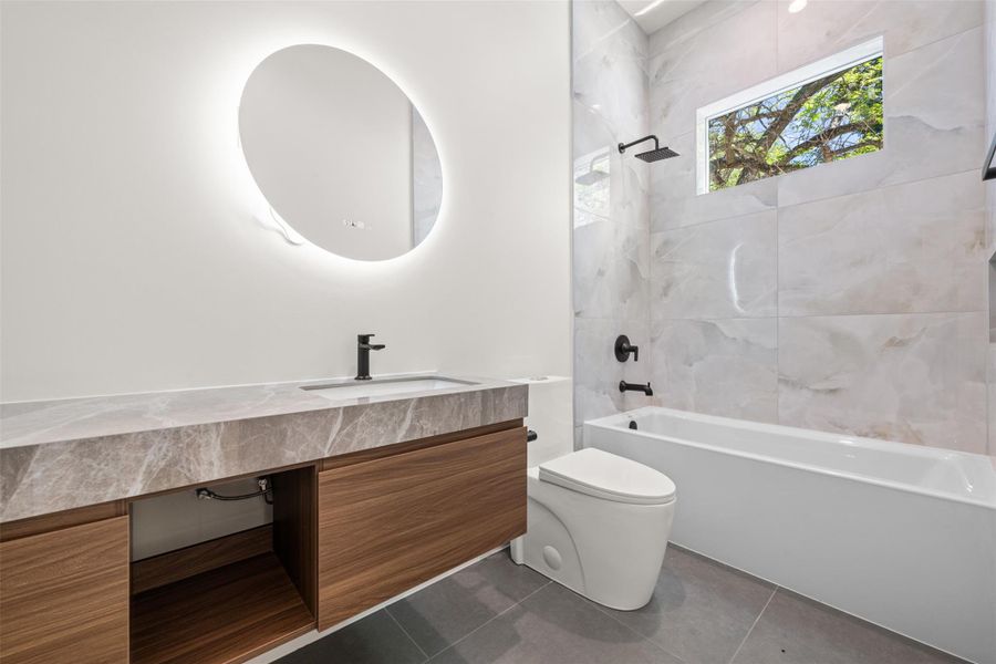 Furnished interior view inside a new home in , Austin (Image 8). Furnished interior view inside a new home in , Austin (Image 8).