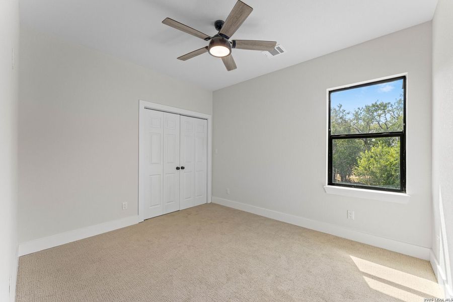 Spacious, unfurnished interior of a new home in , Selma (Image 49).