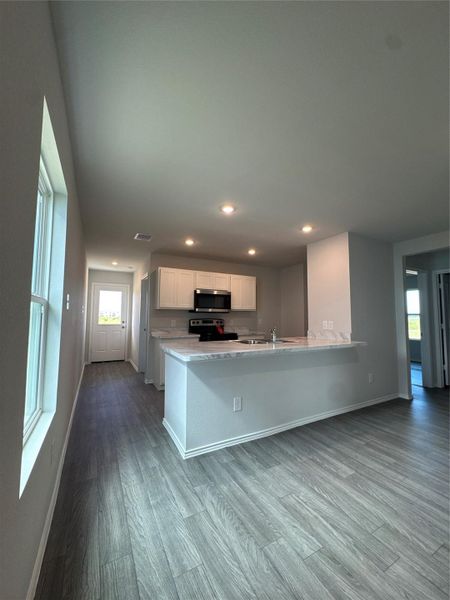 Furnished interior view inside a new home in Santa Fe, Cleveland (Image 6).