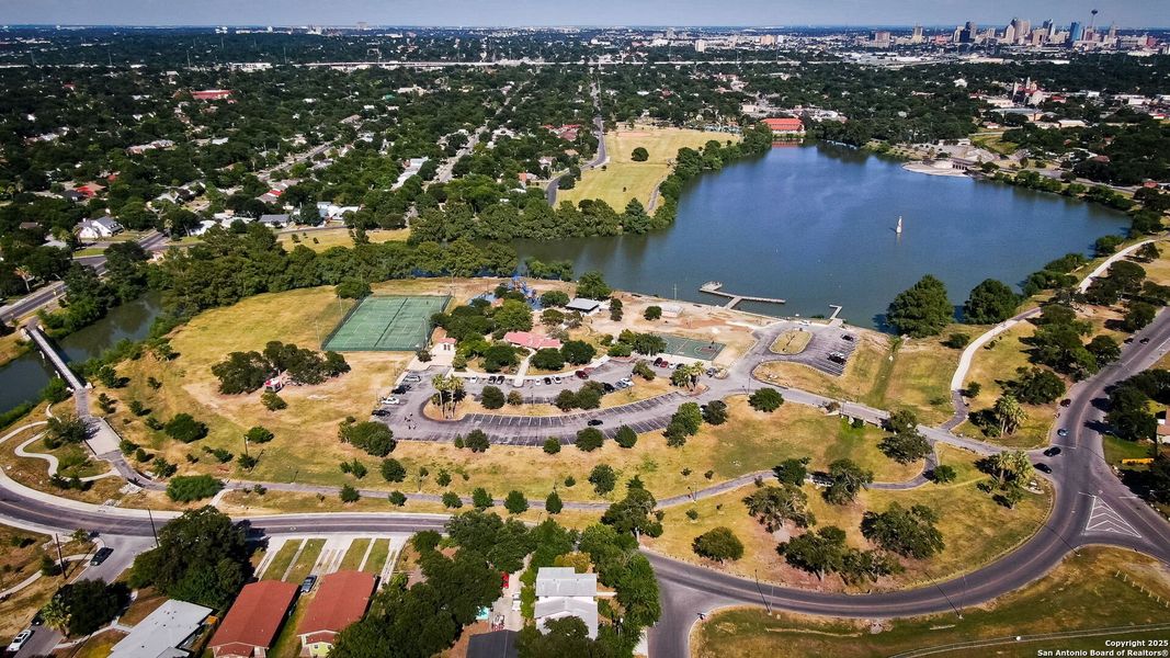 Image 53 of a home in .