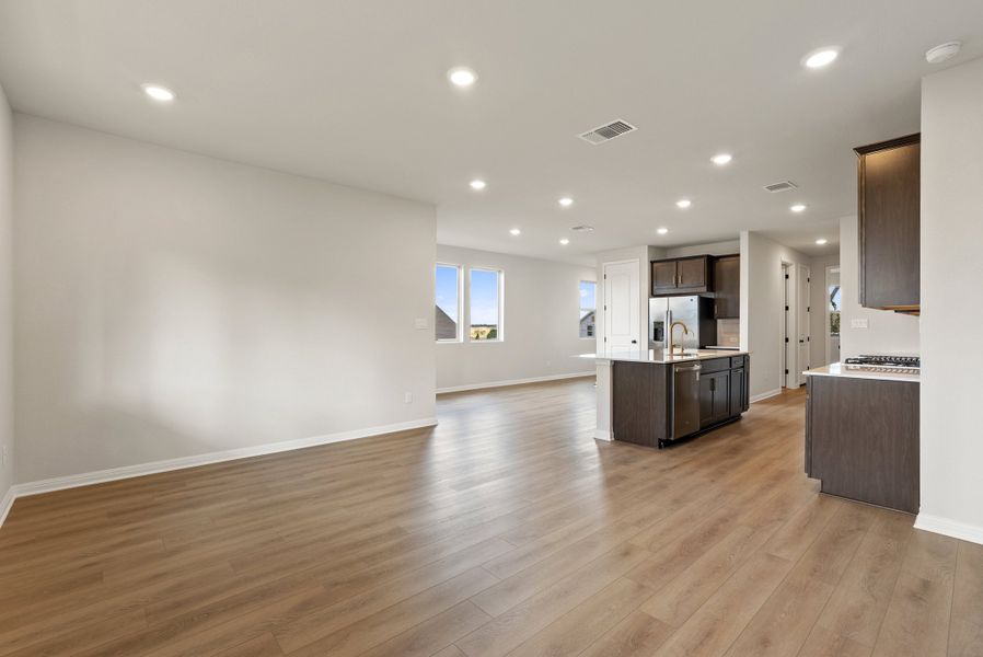 Representative unfurnished interior of a home built from the Texoma by Ashton Woods in The Colony 50s, Bastrop (Image 15).