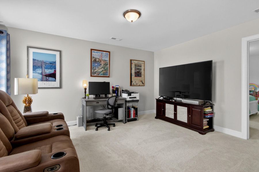 Furnished interior view inside a new home in Parker's Preserve, Ridgeville (Image 32).