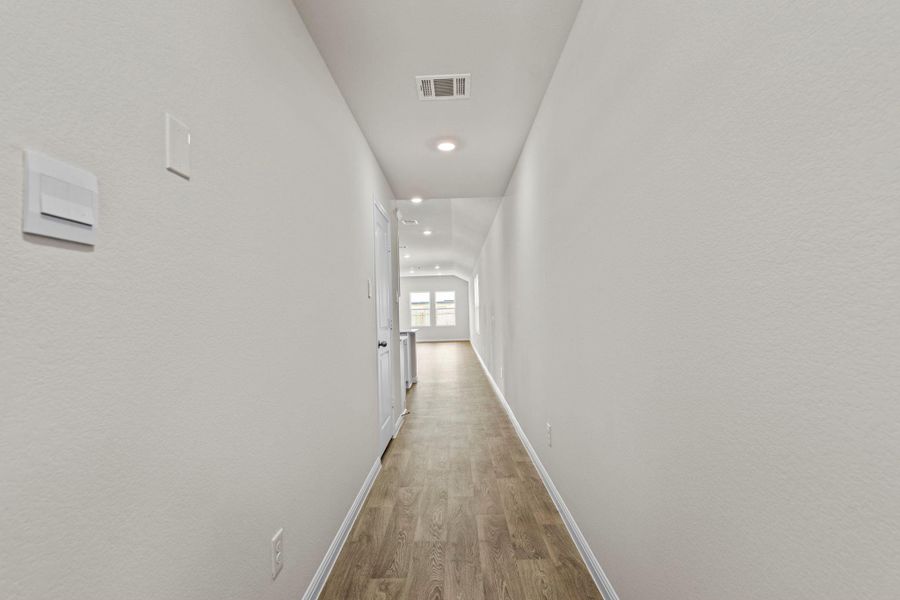 Spacious, unfurnished interior of a new home in Whisper South, San Marcos (Image 13).