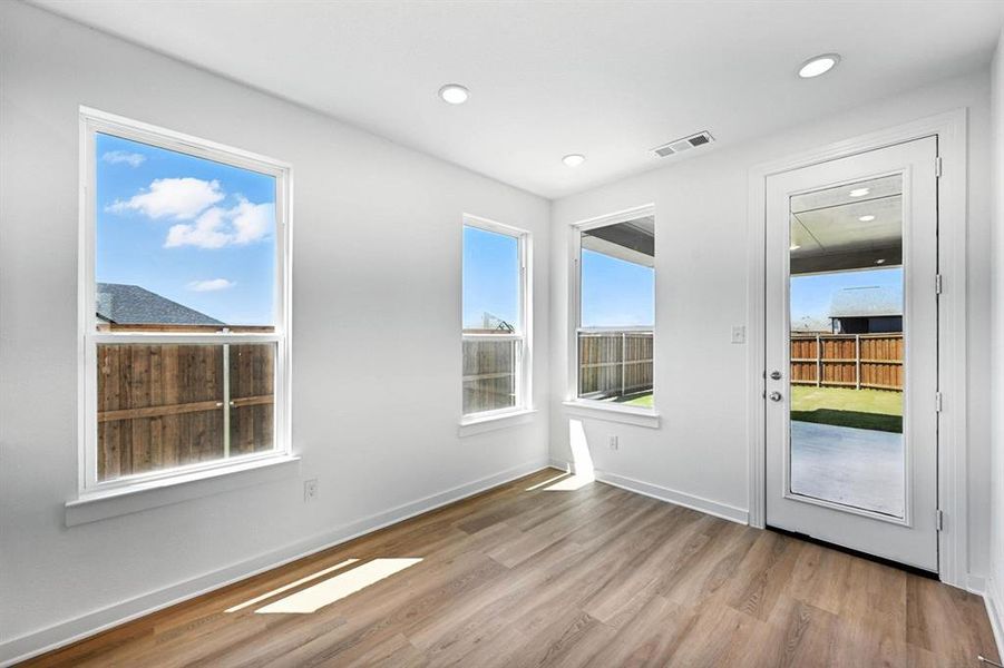 Spacious, unfurnished interior of a new home in Talia, Mesquite (Image 16).