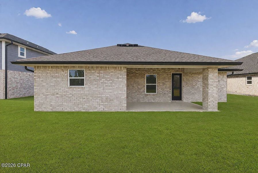Exterior details and patio area of a home in College Station, Panama City (Image 4).