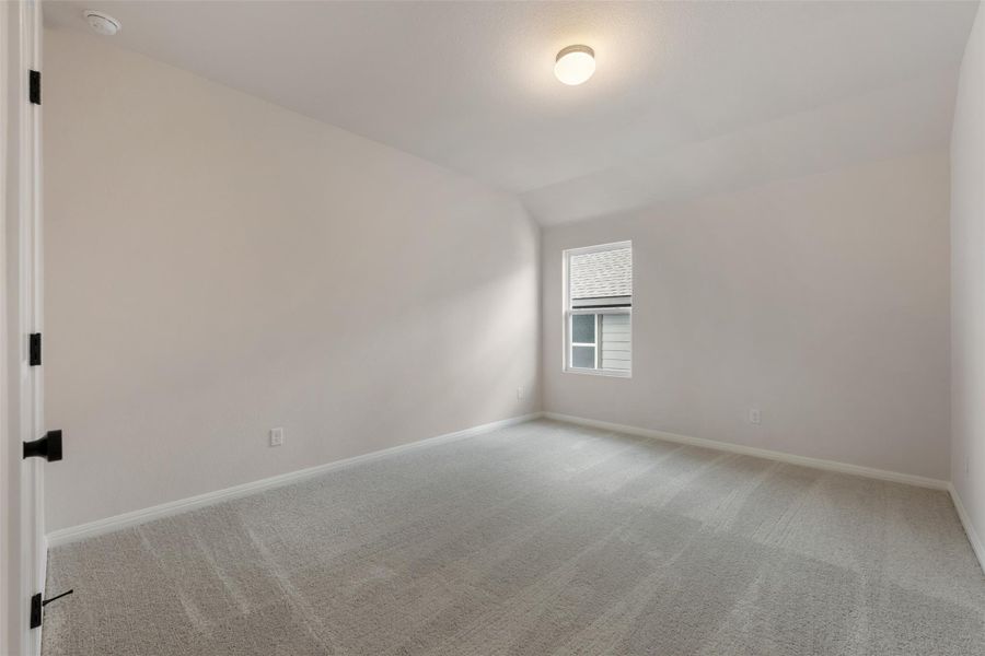 Spacious, unfurnished interior of a new home in Cannon Ranch, Dripping Springs (Image 12).