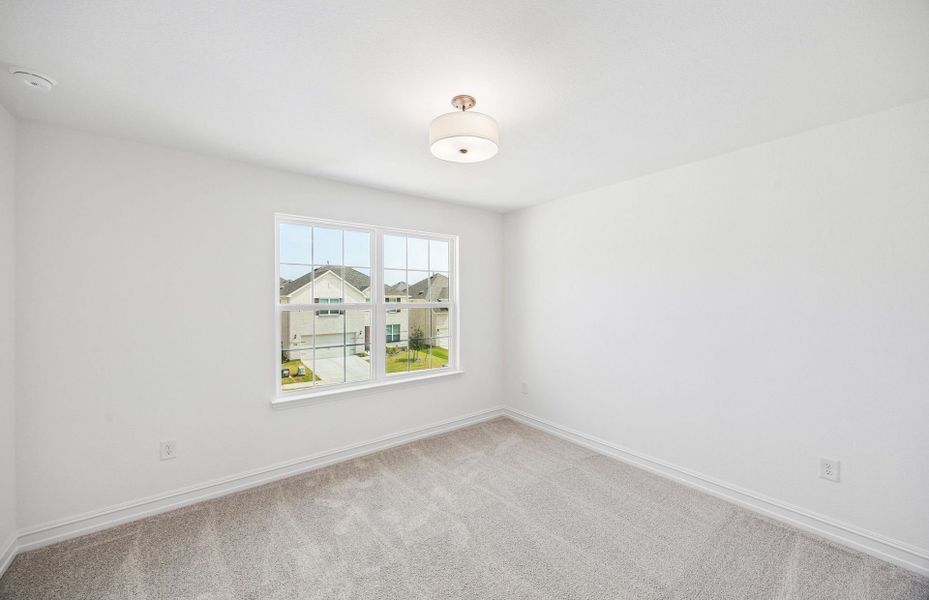Spacious, unfurnished interior of a new home in Wilson Creek Meadows, Celina (Image 13).