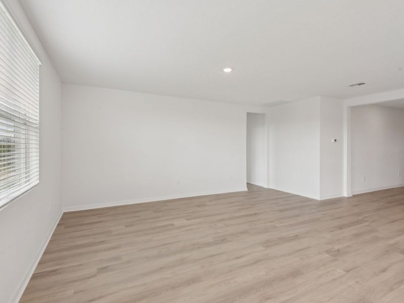 Spacious, unfurnished interior of a new home in Benton Hills - Classic Series, Brooksville (Image 10). Spacious, unfurnished interior of a new home in Benton Hills - Classic Series, Brooksville (Image 10).