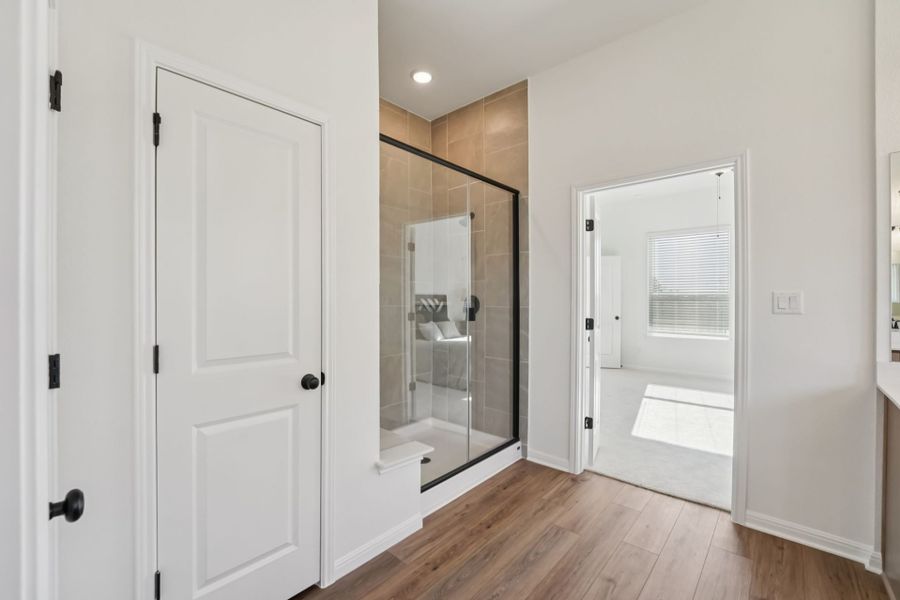 Furnished interior view inside a new home in Grande Estates, Bertram (Image 12).