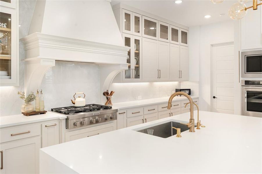 Furnished interior view inside a new home in , Celina (Image 6).