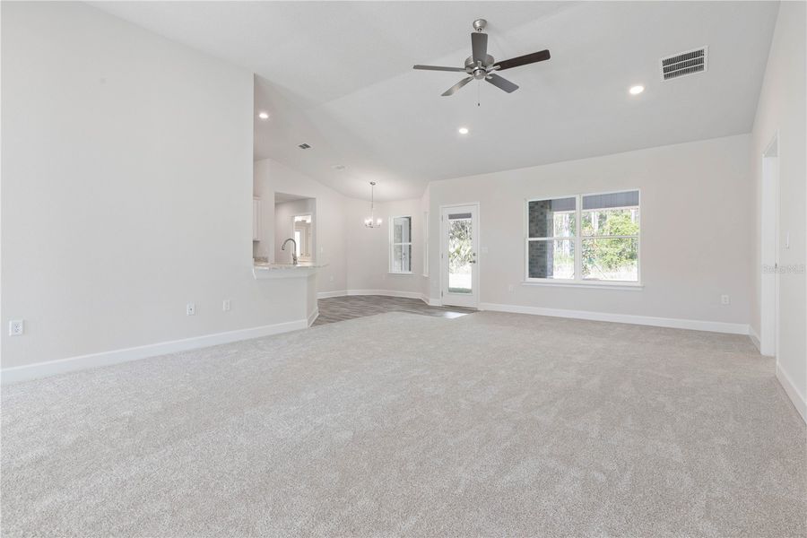 Spacious, unfurnished interior of a new home in Orange Blossom Hills, Summerfield (Image 20).