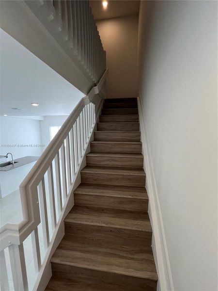 Spacious, unfurnished interior of a new home in , Miami (Image 14).