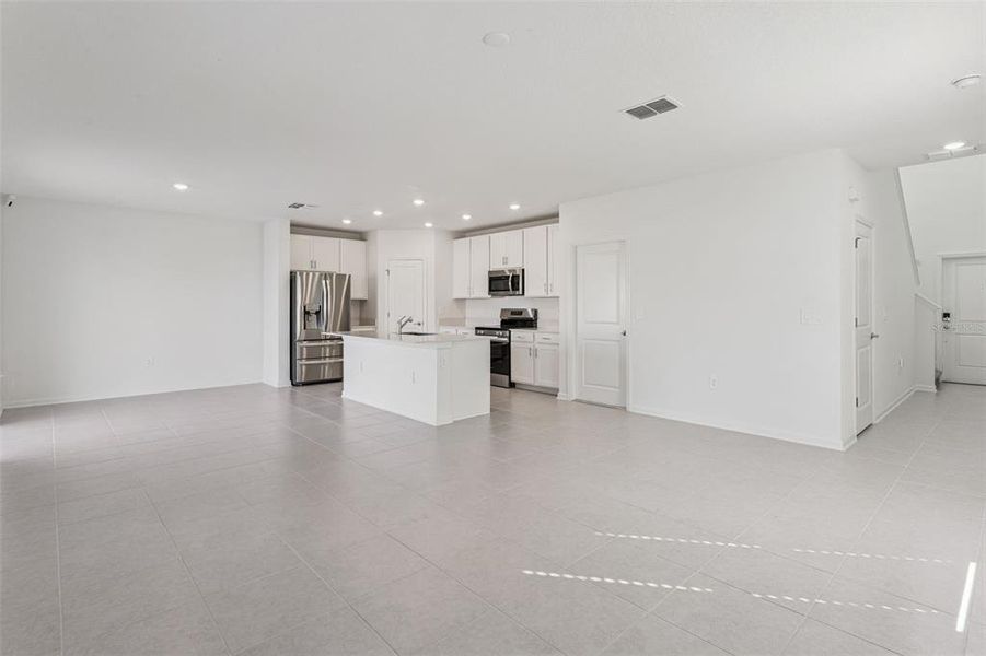 Spacious, unfurnished interior of a new home in , Clermont (Image 15). Spacious, unfurnished interior of a new home in , Clermont (Image 15).