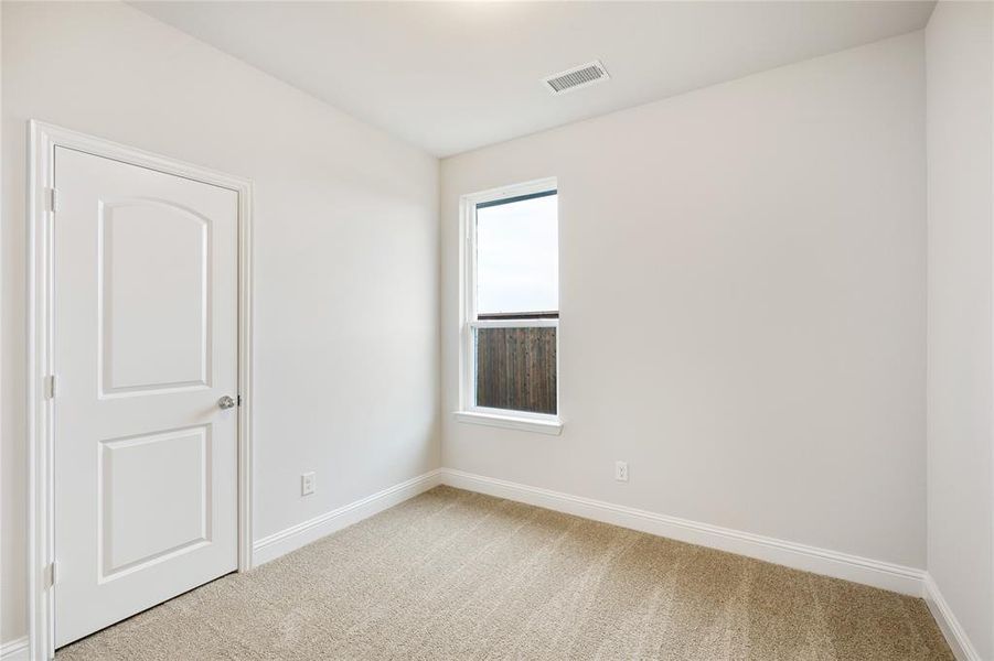 Spacious, unfurnished interior of a new home in , Royse City (Image 28).