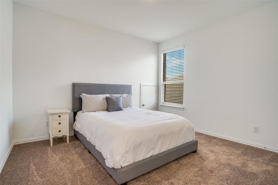 Furnished interior view inside a new home in Bridgewater: Classic Collection, Princeton (Image 12). Furnished interior view inside a new home in Bridgewater: Classic Collection, Princeton (Image 12).
