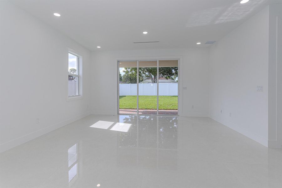 Spacious, unfurnished interior of a new home in , Jupiter (Image 10).