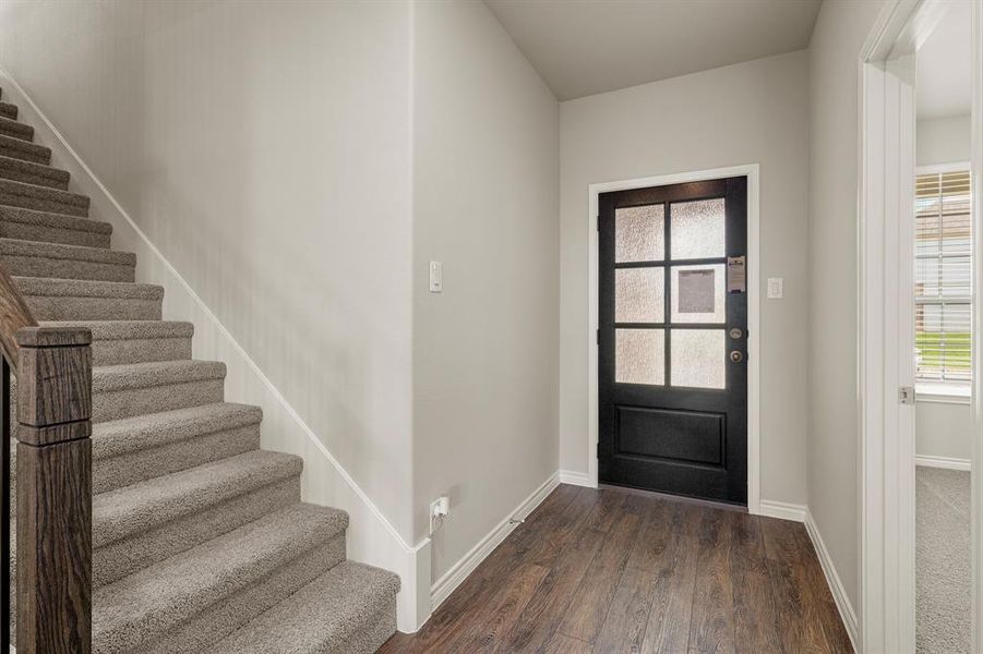 Spacious, unfurnished interior of a new home in Rocky Creek Crossing, Fort Worth (Image 12). Spacious, unfurnished interior of a new home in Rocky Creek Crossing, Fort Worth (Image 12).