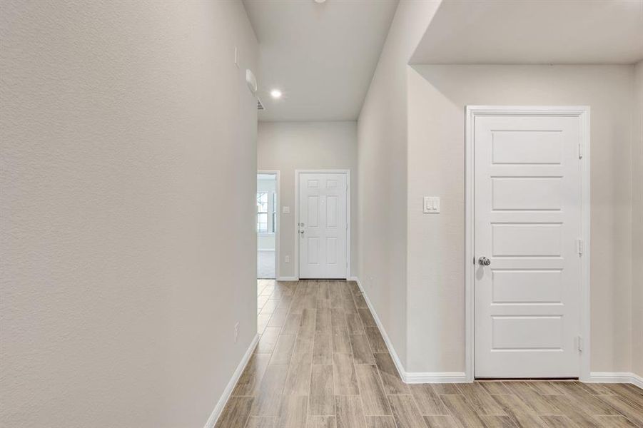 Spacious, unfurnished interior of a new home in Forest Park, Princeton (Image 19). Spacious, unfurnished interior of a new home in Forest Park, Princeton (Image 19).