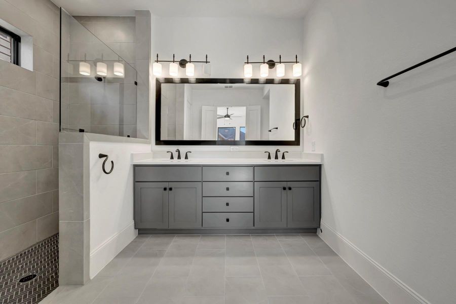 Furnished interior view inside a new home in The Meadows at Imperial Oaks, Conroe (Image 9). Furnished interior view inside a new home in The Meadows at Imperial Oaks, Conroe (Image 9).