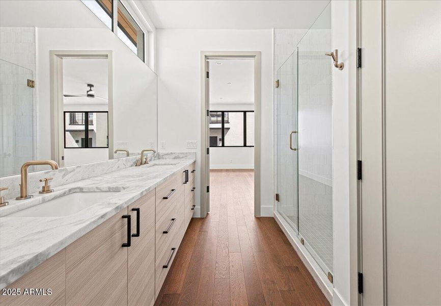 20-6918 E 2nd St 20 20-6918 E 2nd St 20