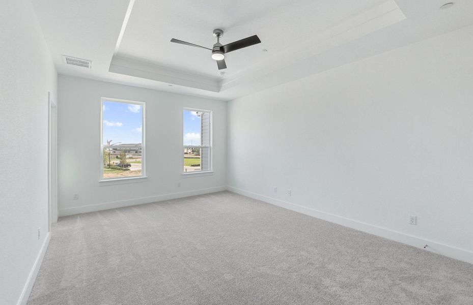 Spacious, unfurnished interior of a new home in Northpoint at Old Settlers, Round Rock (Image 20).